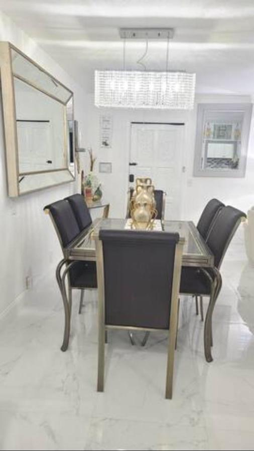 Palm Springs 3-Bedroom 2-Bath 5 Miles To The Beach 沃思湖 外观 照片