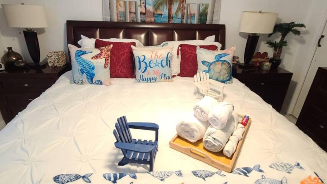 Palm Springs 3-Bedroom 2-Bath 5 Miles To The Beach 沃思湖 外观 照片