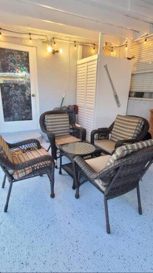 Palm Springs 3-Bedroom 2-Bath 5 Miles To The Beach 沃思湖 外观 照片