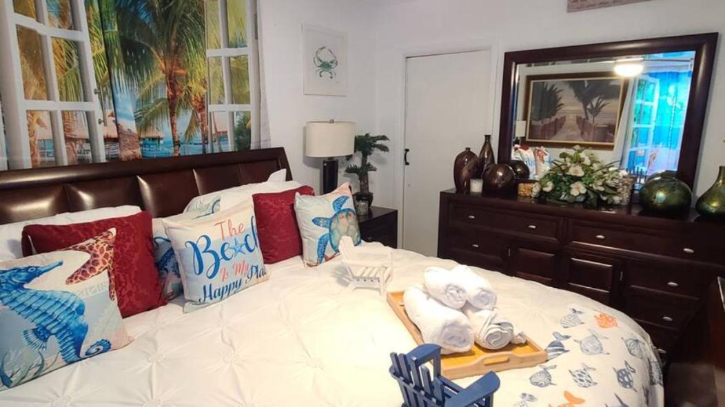 Palm Springs 3-Bedroom 2-Bath 5 Miles To The Beach 沃思湖 外观 照片